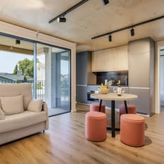 Riverside Studio Near Porto & Beaches w/ WiFi